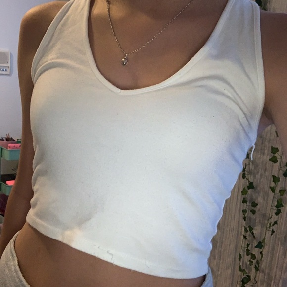 Brandy Melville Halter Top - Picture 6 of 6